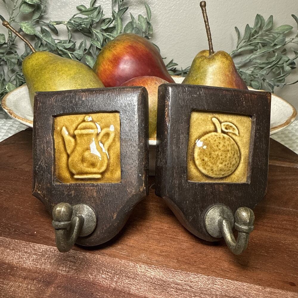 Vintage Pair Wood Wall Hooks Ceramic Fruit Tile Towel Coat Key Rack Farmhouse